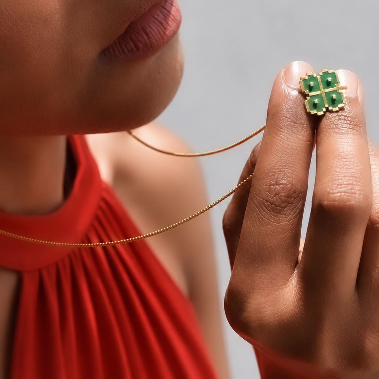 Four Leaf Clover pendant and chain