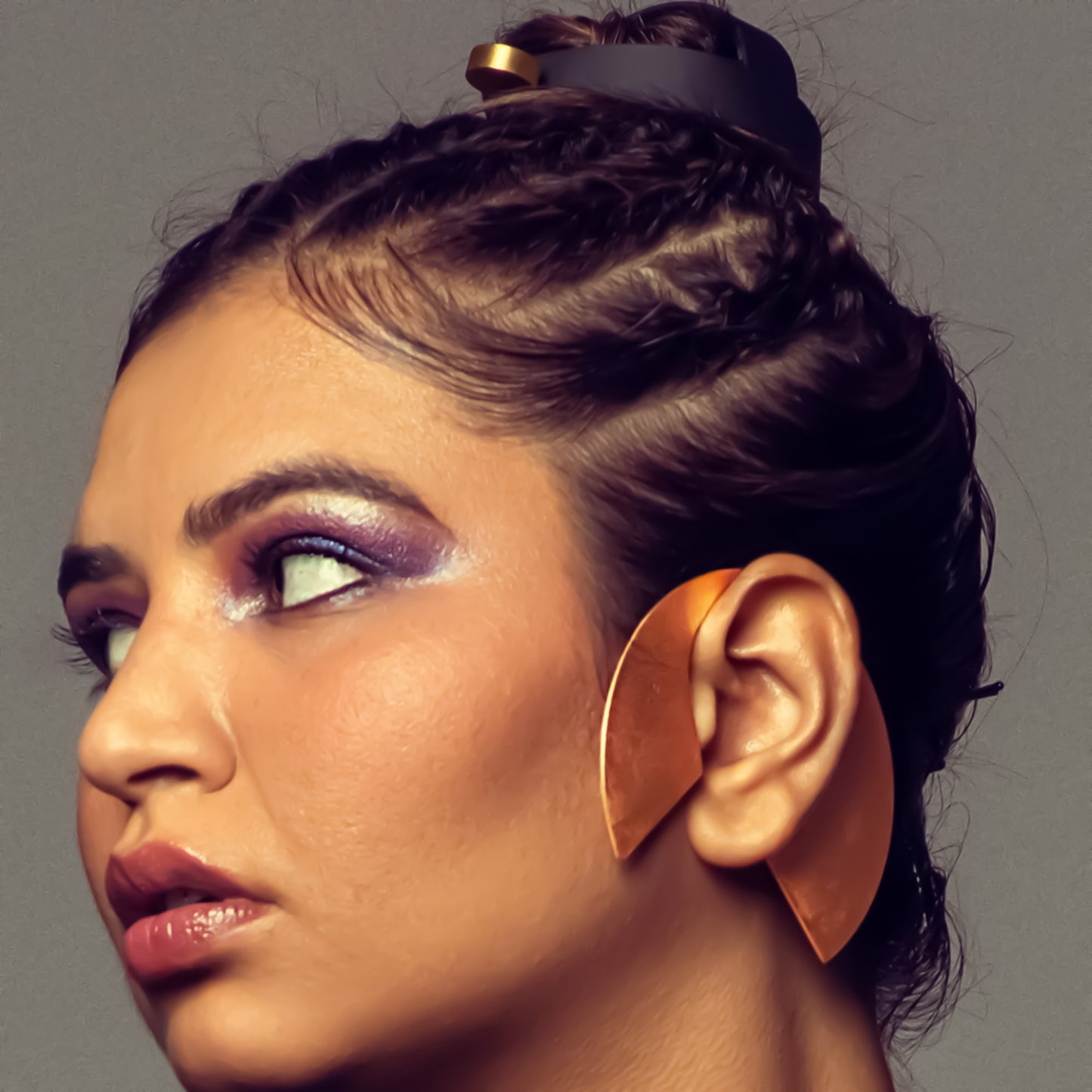In One Round Ear Cuff