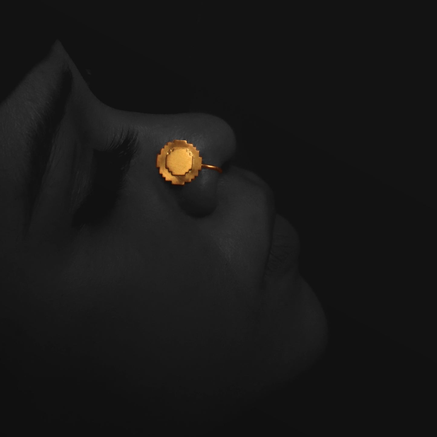 Blip nose clip on