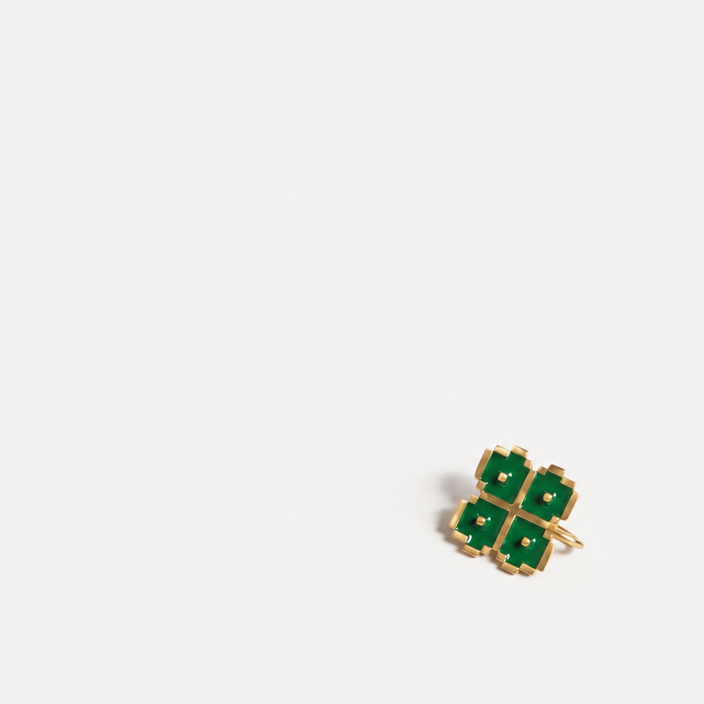 Four Leaf Clover nose pin