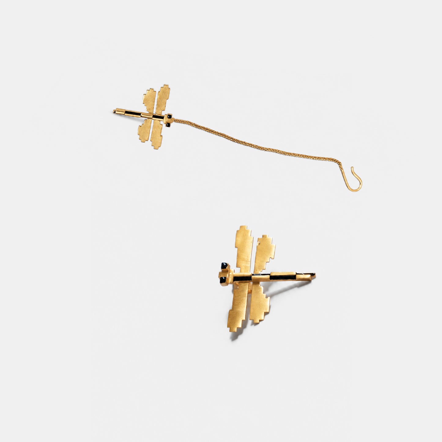 Dragonfly mismatch earrings