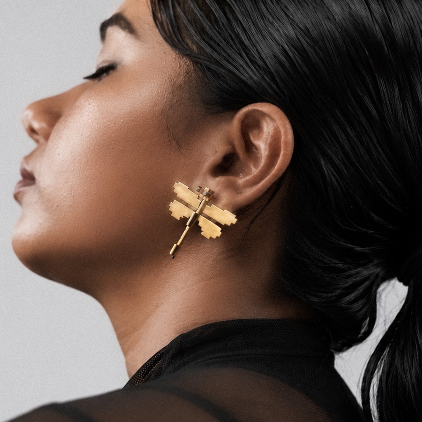 Dragonfly mismatch earrings
