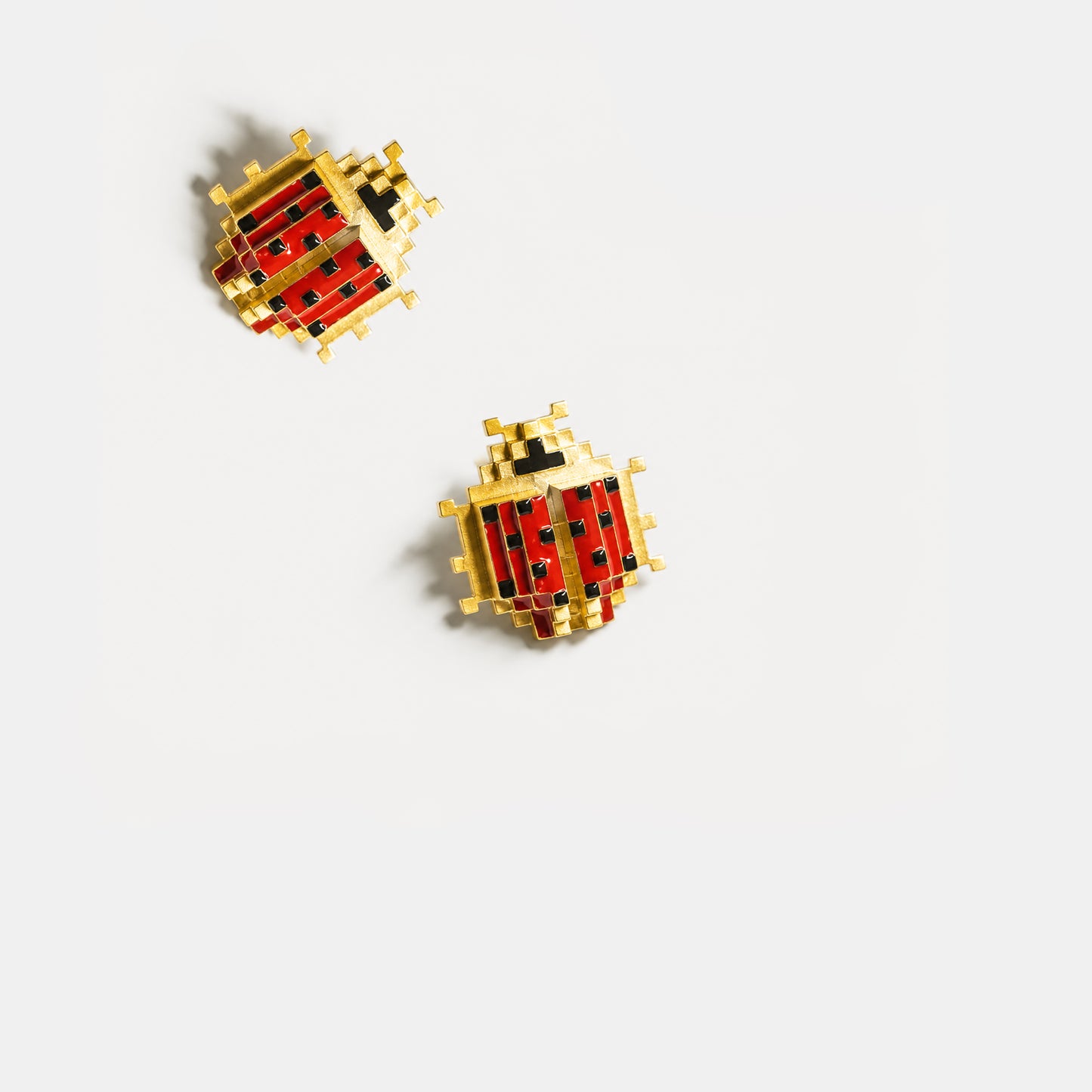 Ladybird earring studs medium