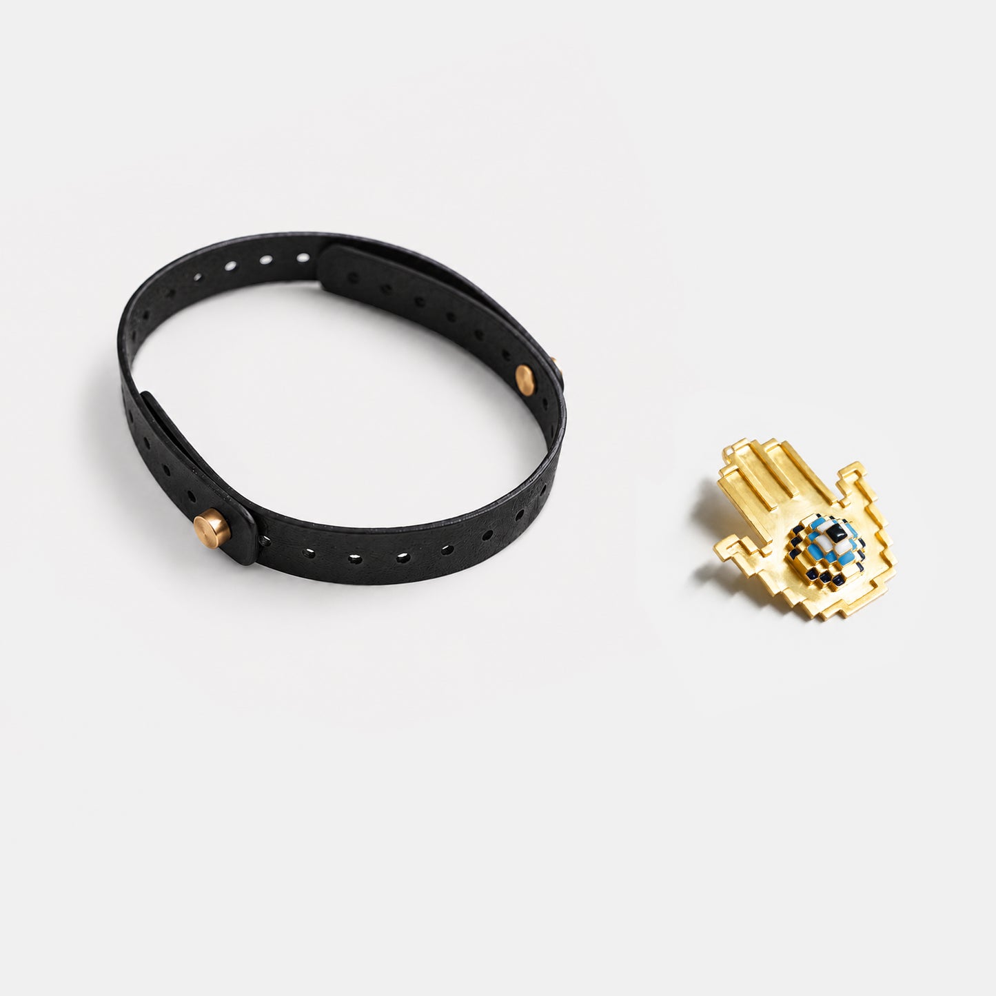 Pixel Palm  choker