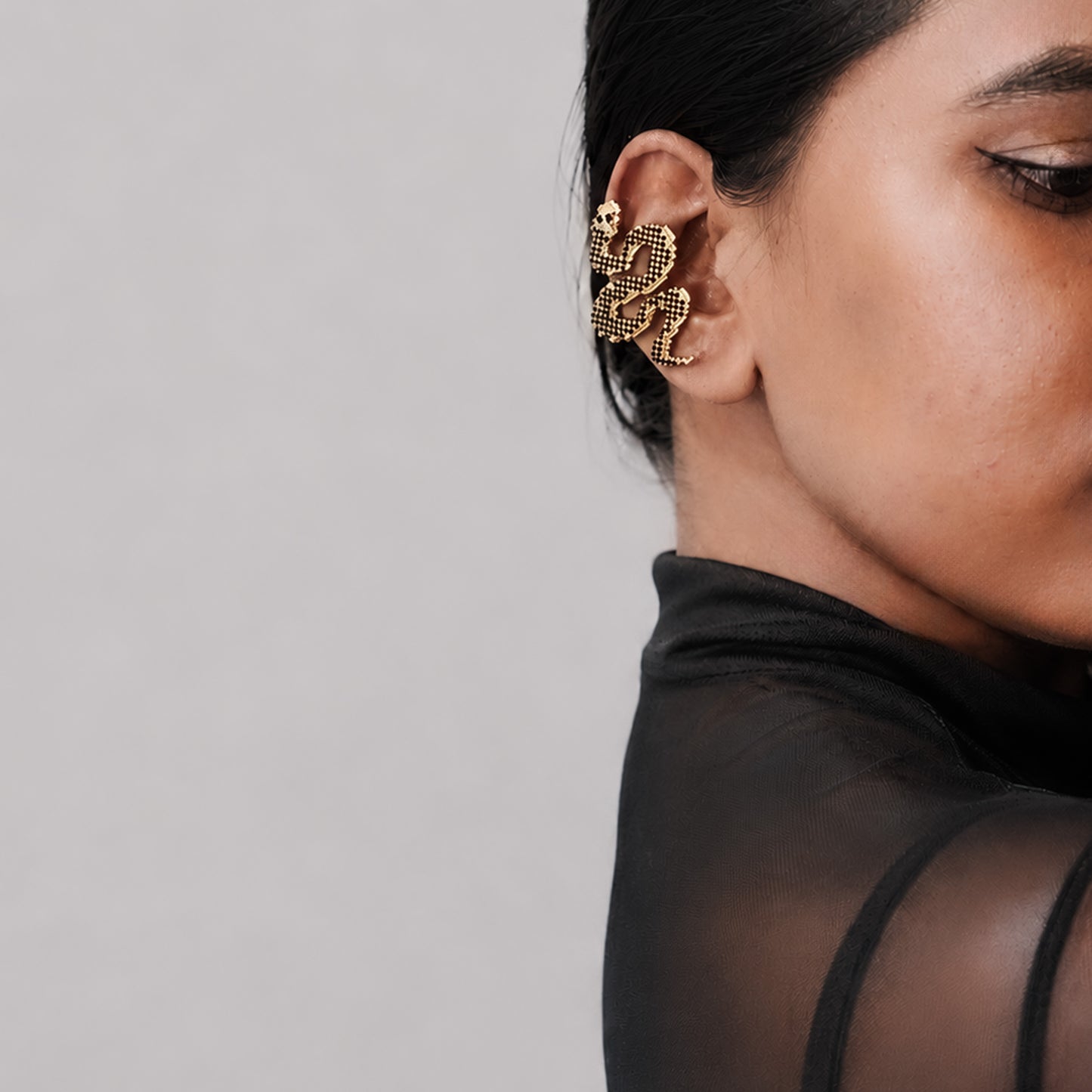 Venom ear cuff
