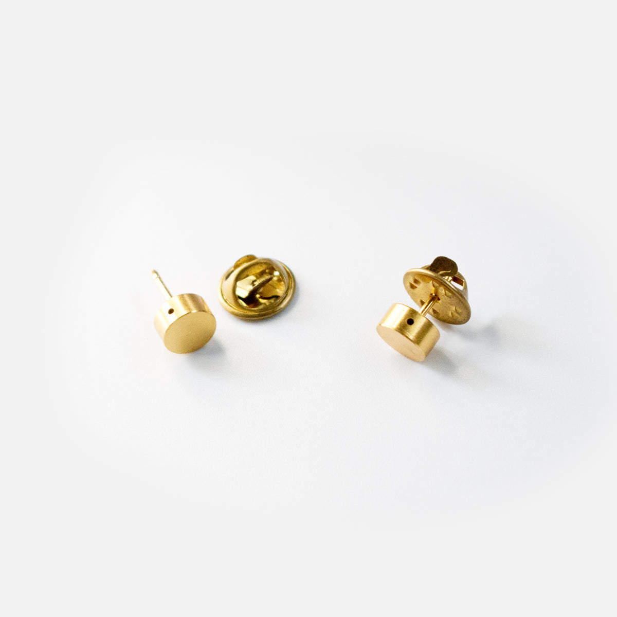 Two Hand Pin Two Brooch Pins – NO NA MÉ